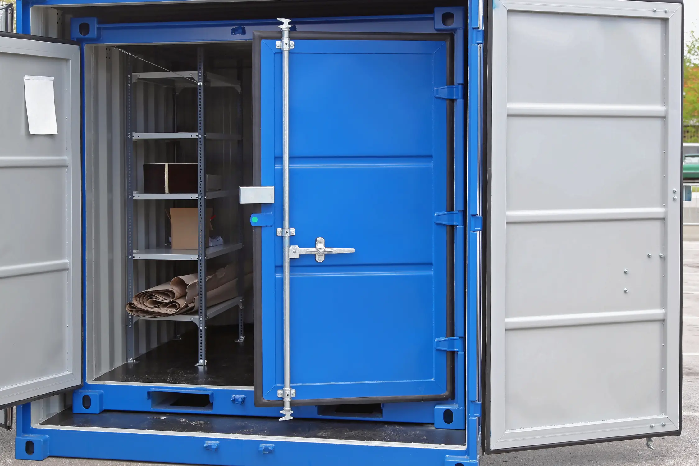 Container devanning in Peterborough